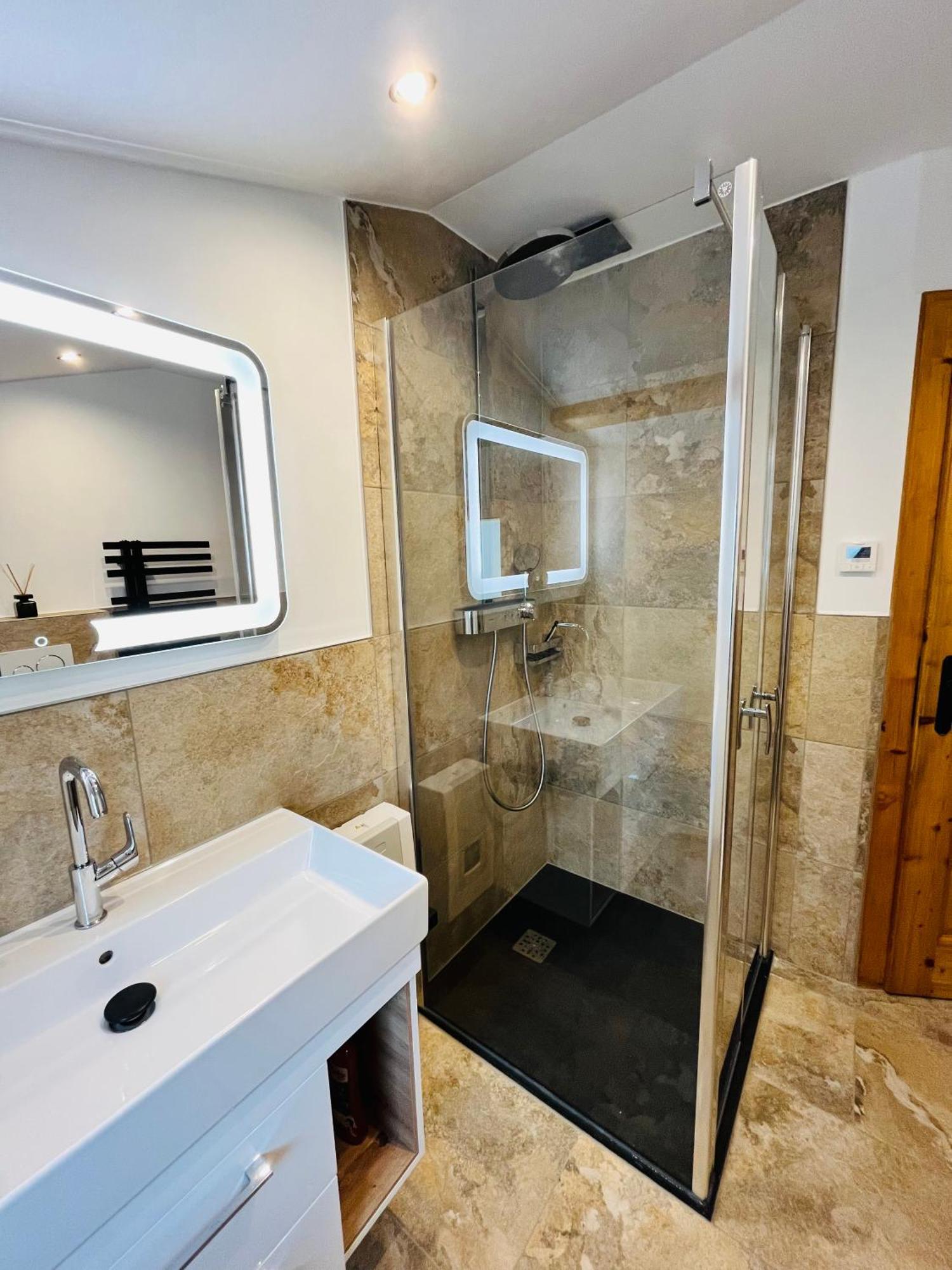 Haus Helga Apartment Hof bei Salzburg Ngoại thất bức ảnh